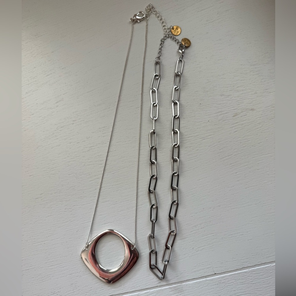 Twisted silver girls club